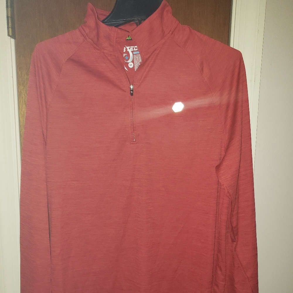 Medium Red SB Tech Quarter-Zip Pullover Shirt